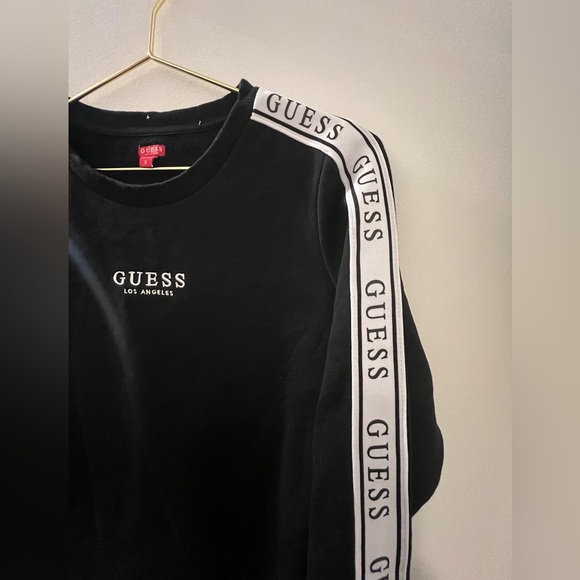 Guess Sportswear Cropped Sweatshirt - Picture 5 of 7